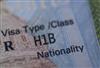 H1B签证常见问题全解：抽签规则、身份维护及被裁应对策略