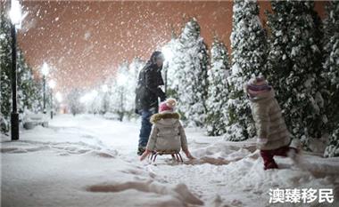 华人在加拿大，真实生活应该是这样的