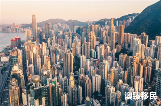 解析关于香港身份的一些误区，从“临时身份证”到“黄皮书”的种种误解